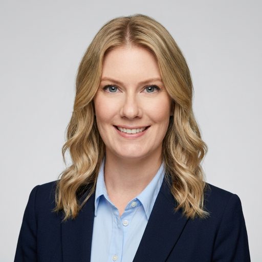 Elin Kärnfalk, Speditör